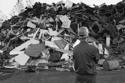 Commercial waste removal services in Lee